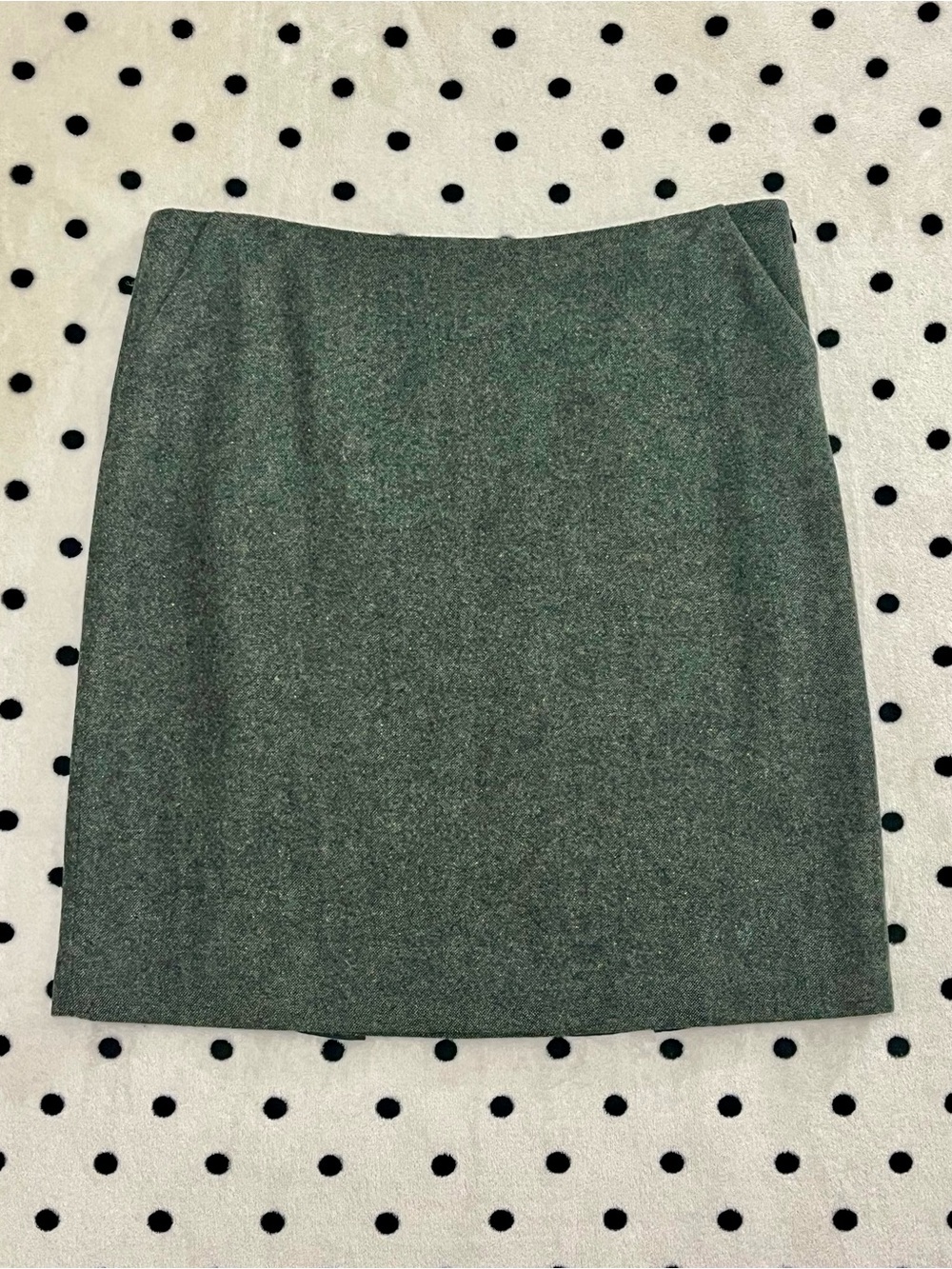 Cortefiel Wool Blend Ruffle Back Skirt Size 10